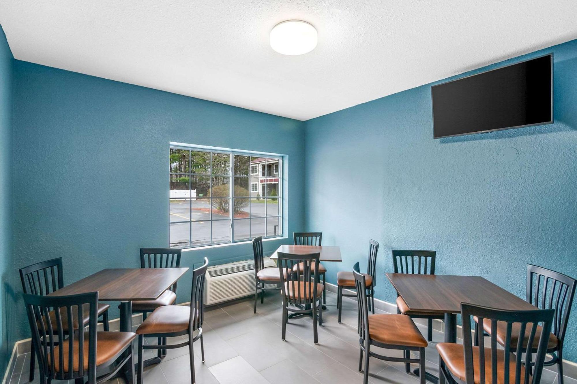 Quality Inn Queensbury Zewnętrze zdjęcie