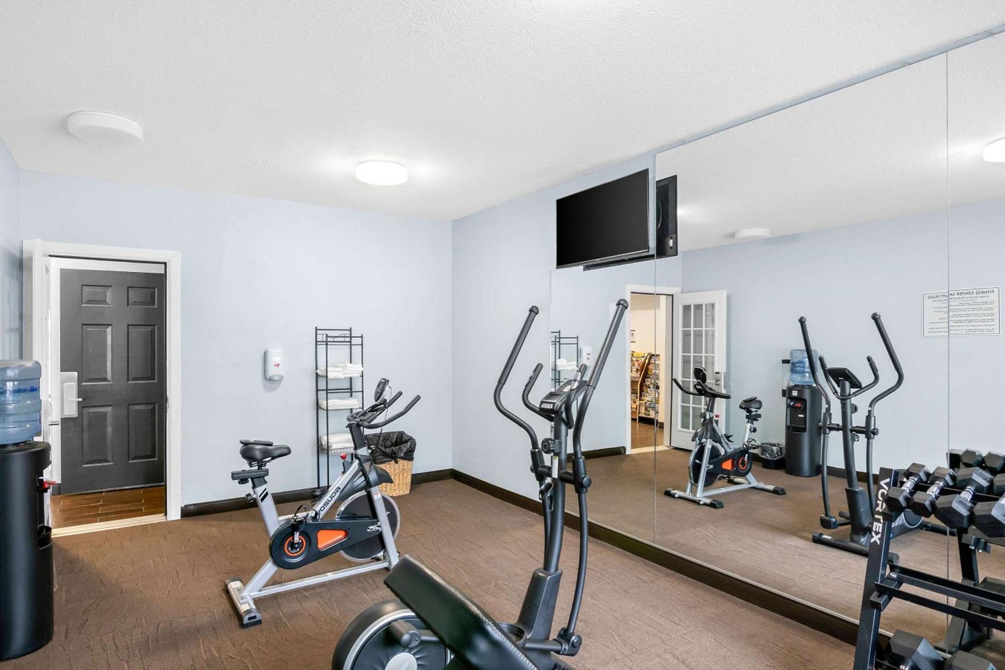 Quality Inn Queensbury Zewnętrze zdjęcie