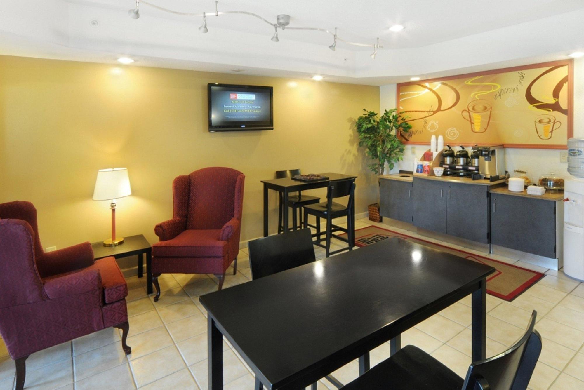 Quality Inn Queensbury Zewnętrze zdjęcie